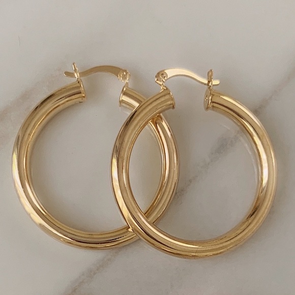 Tube Hoops | 18k Gold Filled - Picture 6 of 7